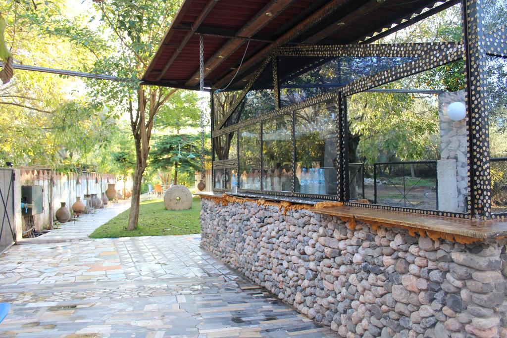 Maison D'Hotes Ait Bou Izryane Timoulilt Exterior foto